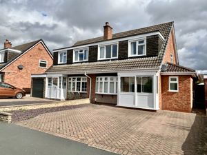 Photo 1- click for photo gallery